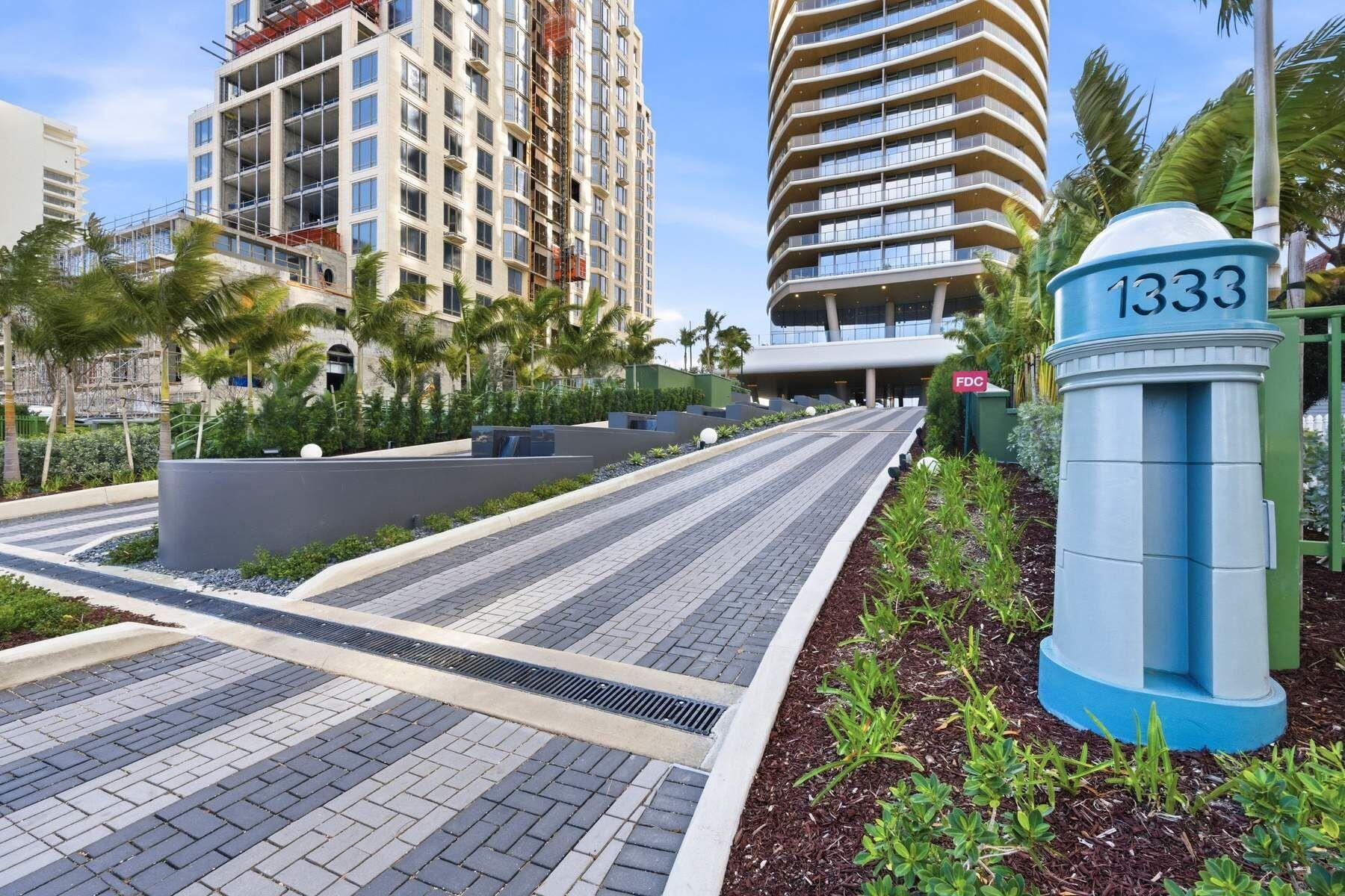 FORTE RESIDENCES CONDO - Residential