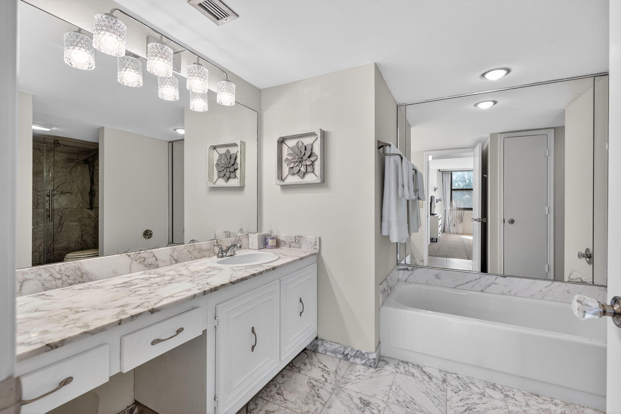 OCEANTREE CONDO - Residential Lease