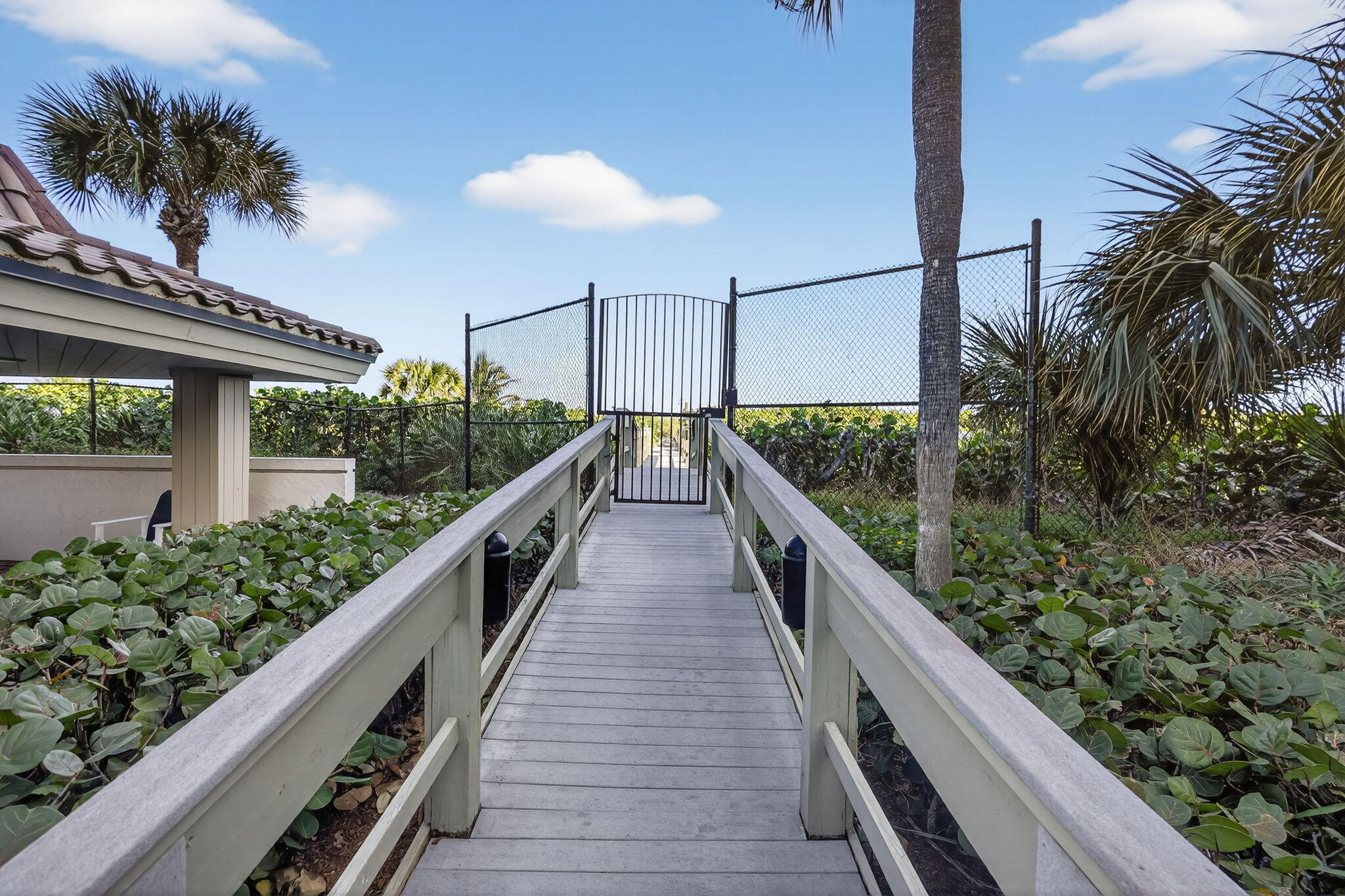 OCEANTREE CONDO - Residential Lease