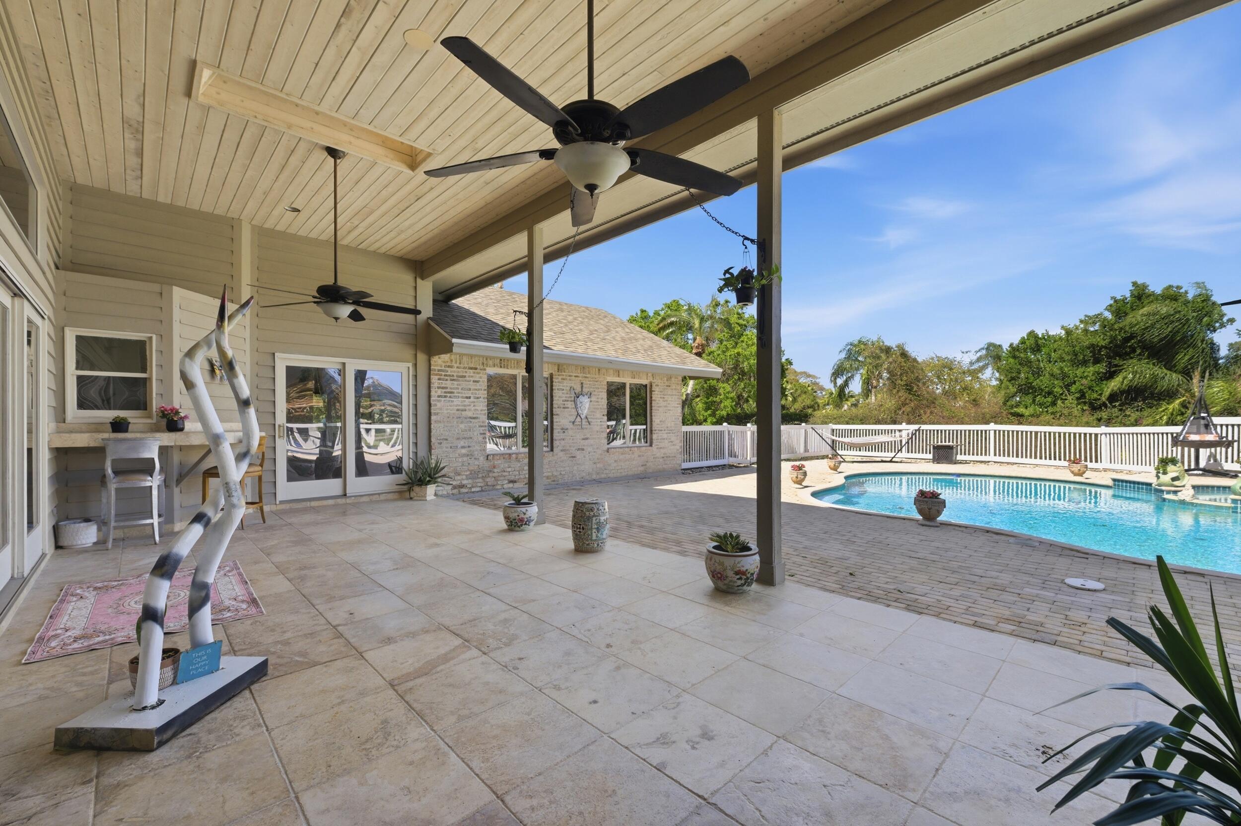 LAKERIDGE - Residential