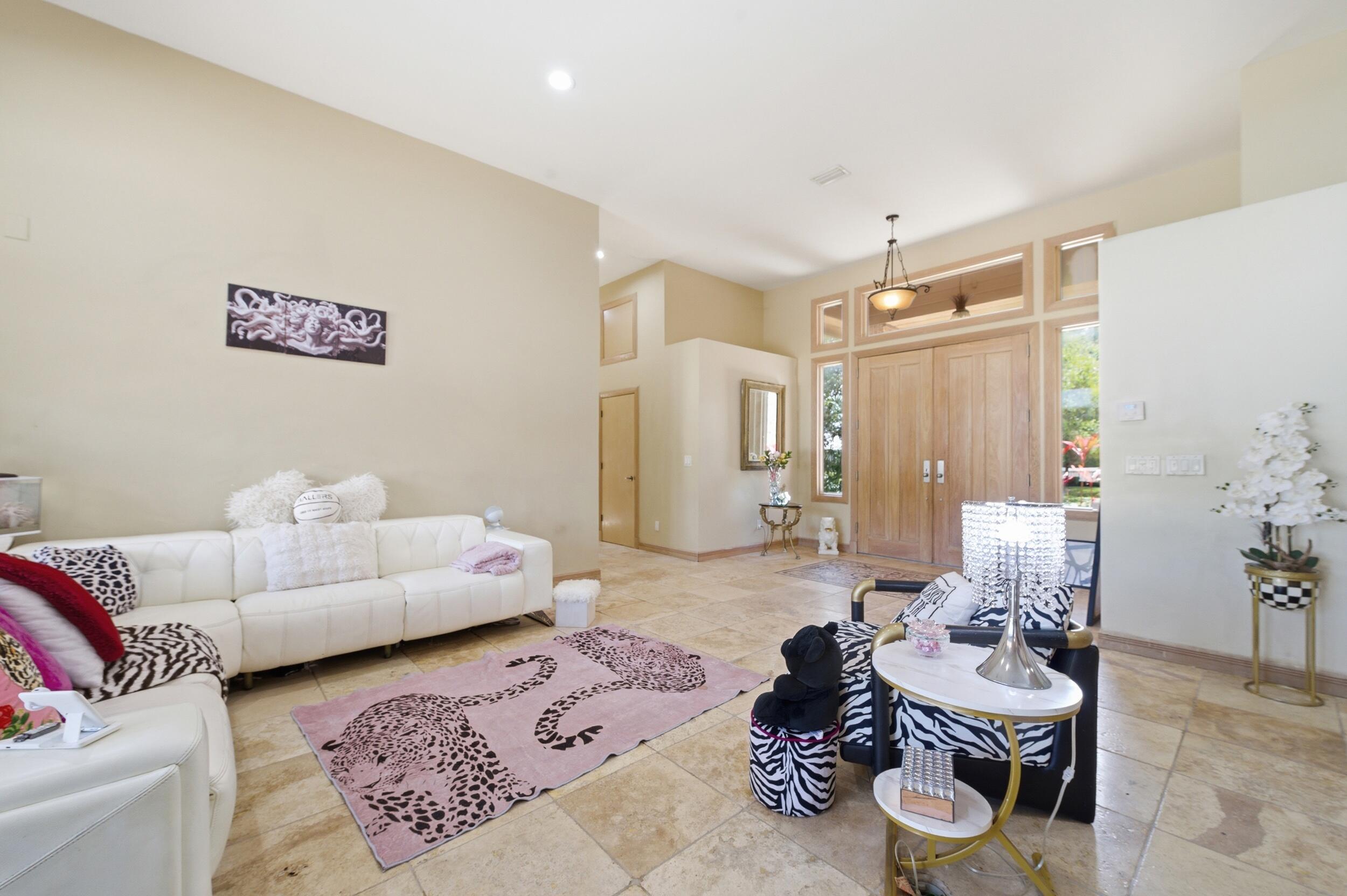 LAKERIDGE - Residential