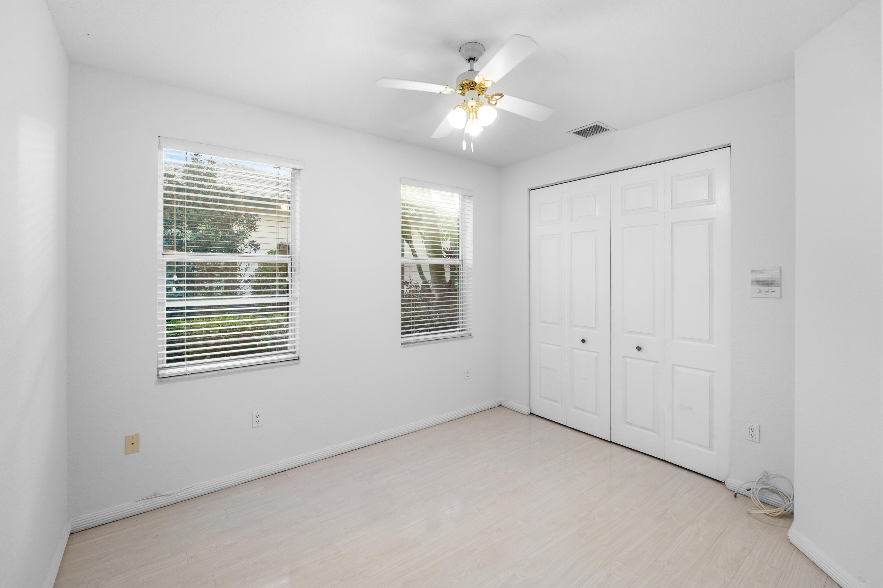 MEADOW RUN WEST - Residential