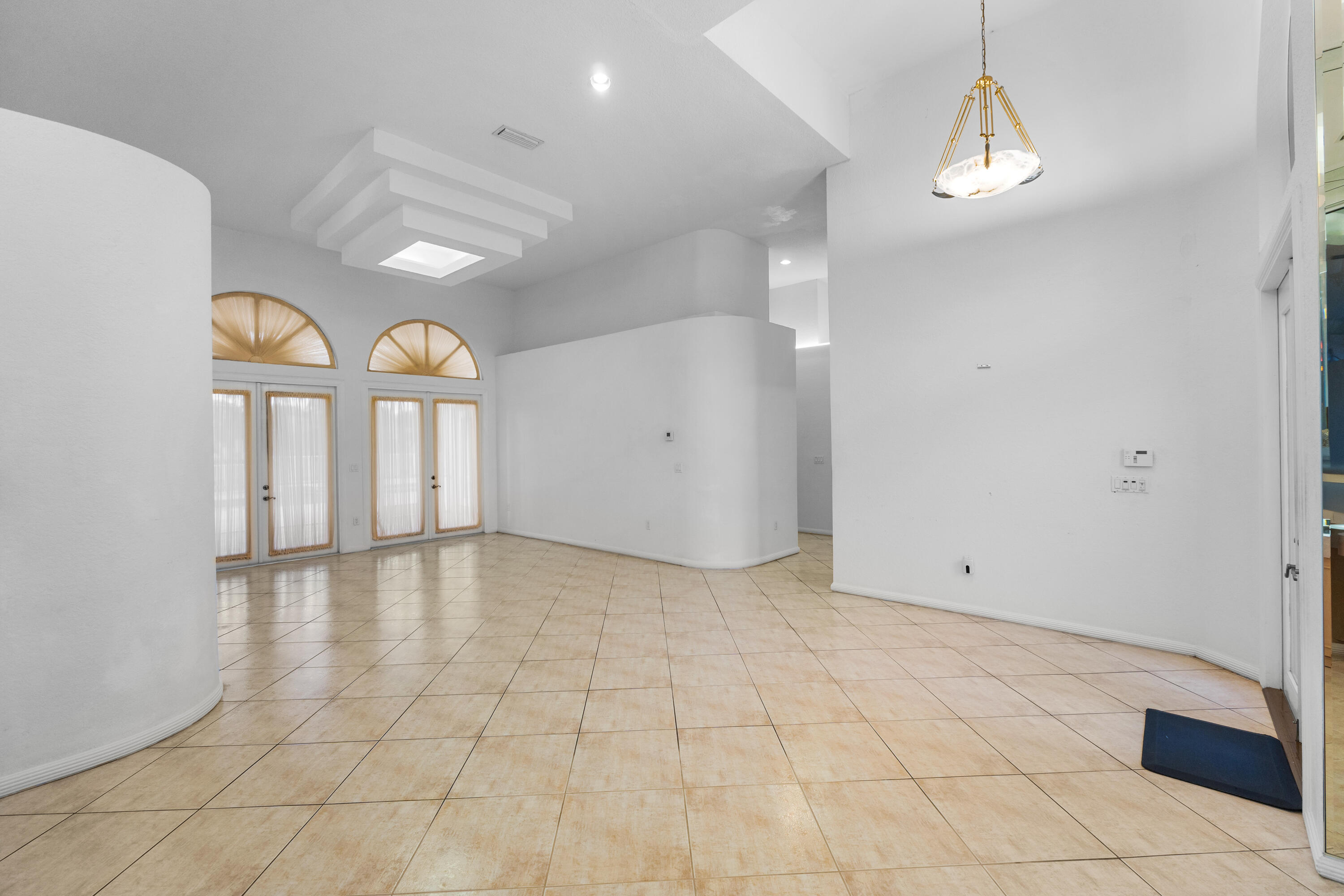 MEADOW RUN WEST - Residential