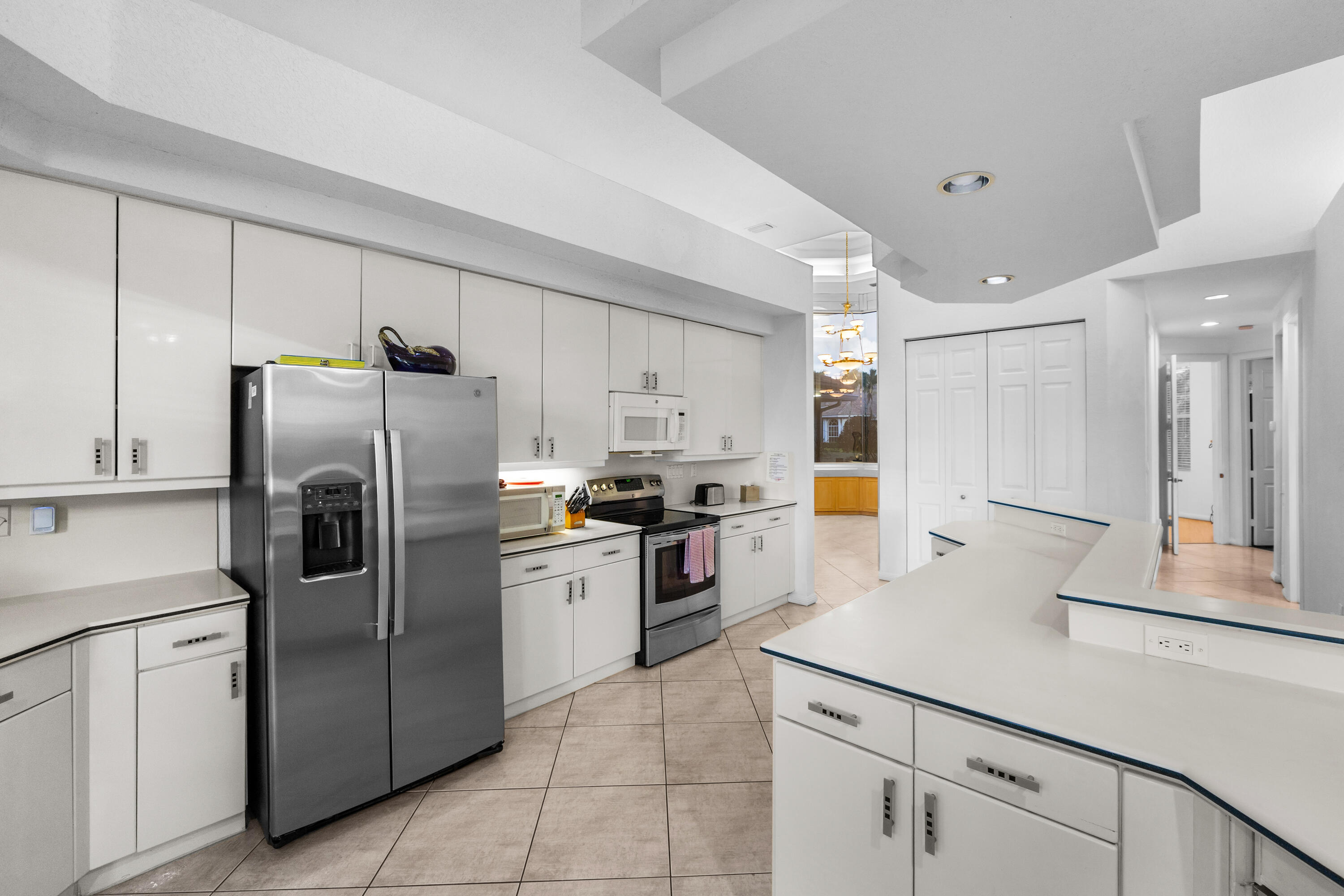 MEADOW RUN WEST - Residential