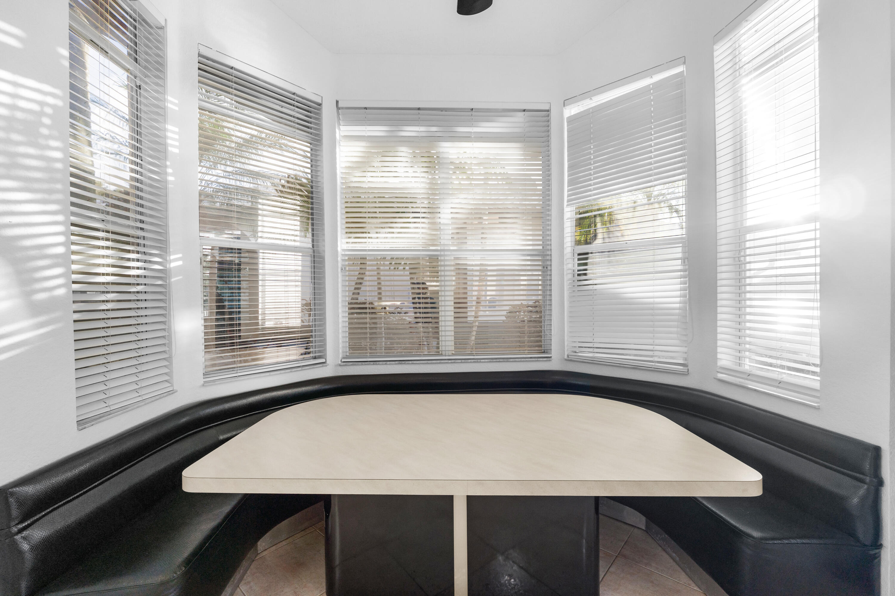 MEADOW RUN WEST - Residential