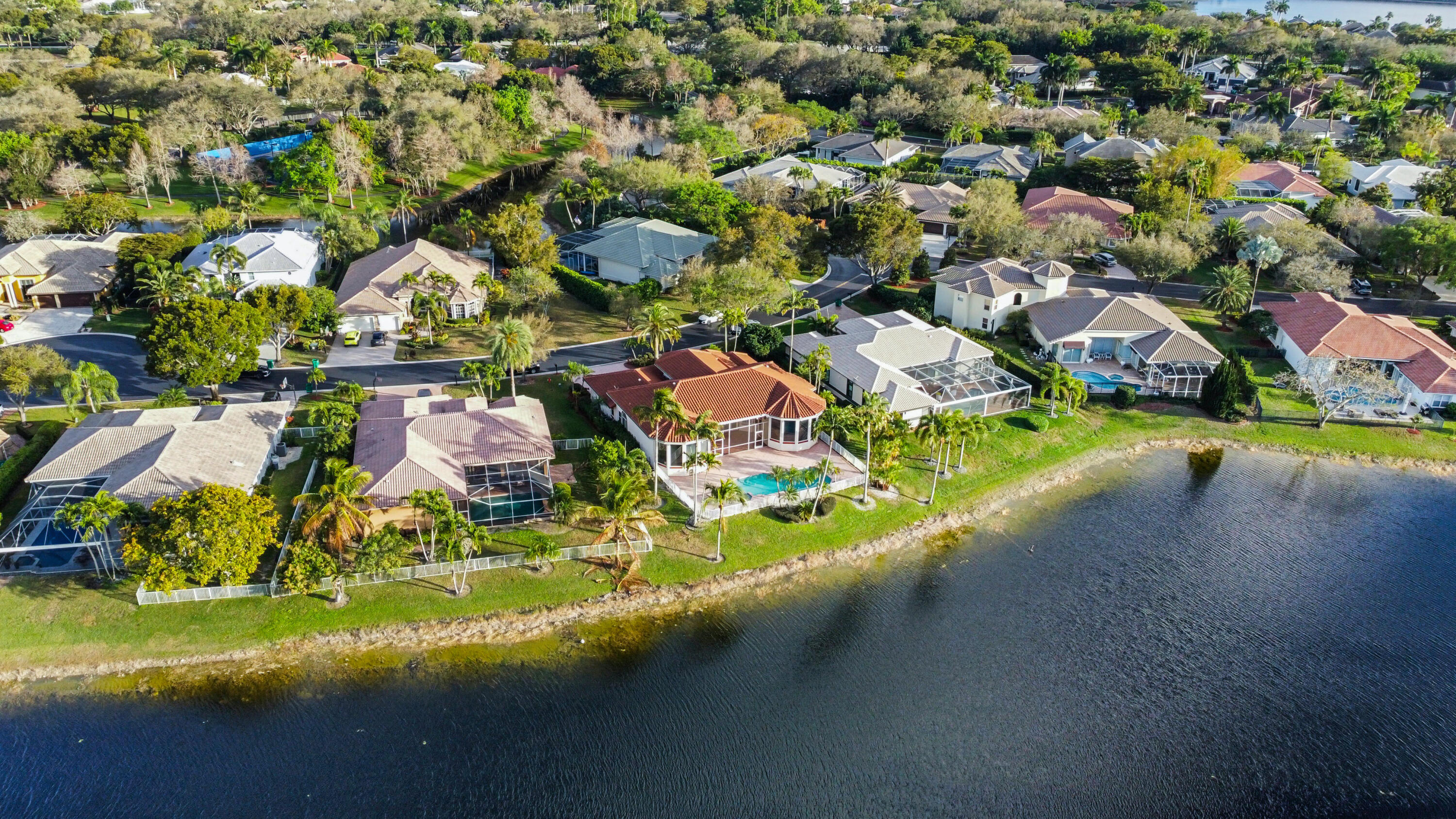 MEADOW RUN WEST - Residential