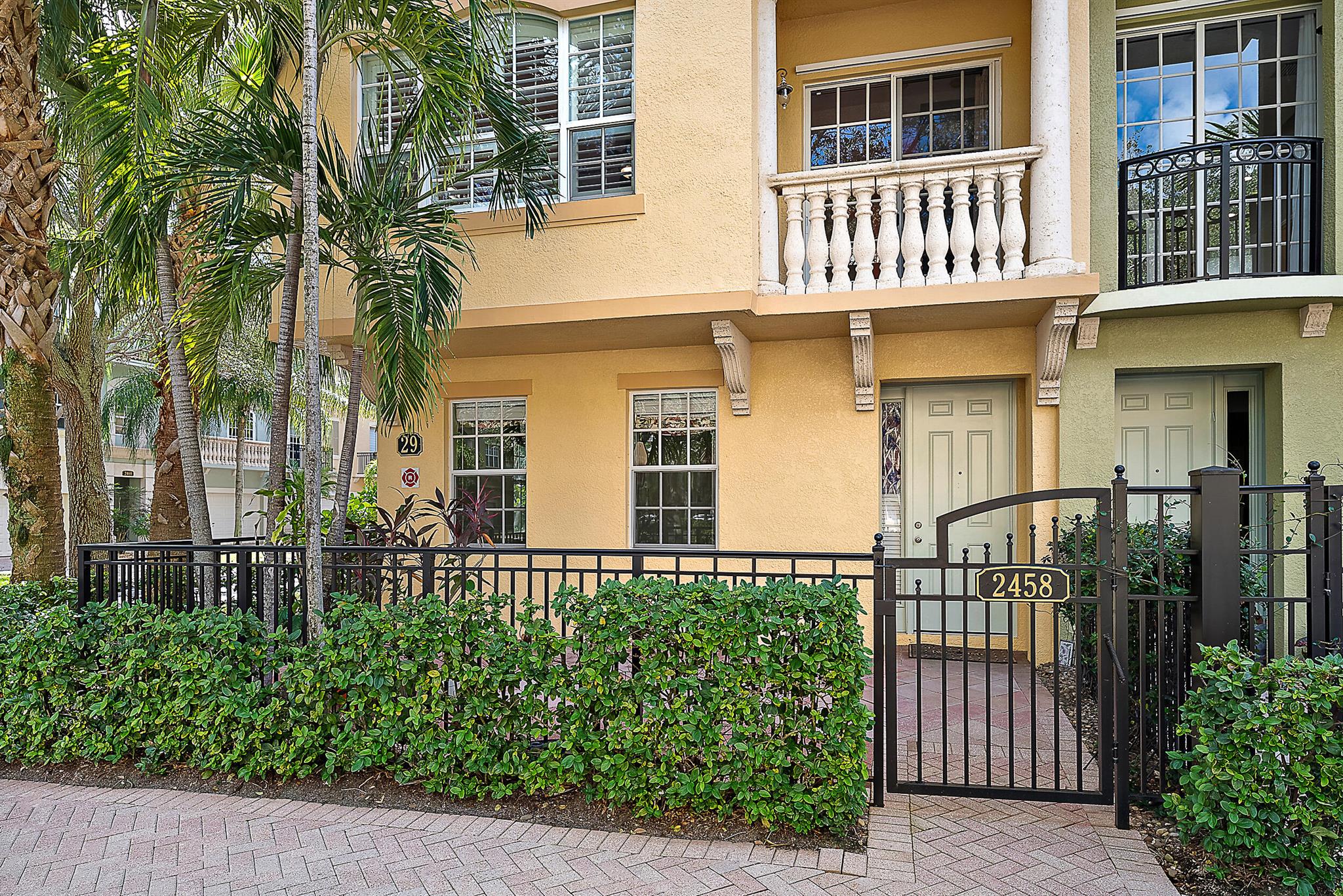 Harbour Oaks - Residential