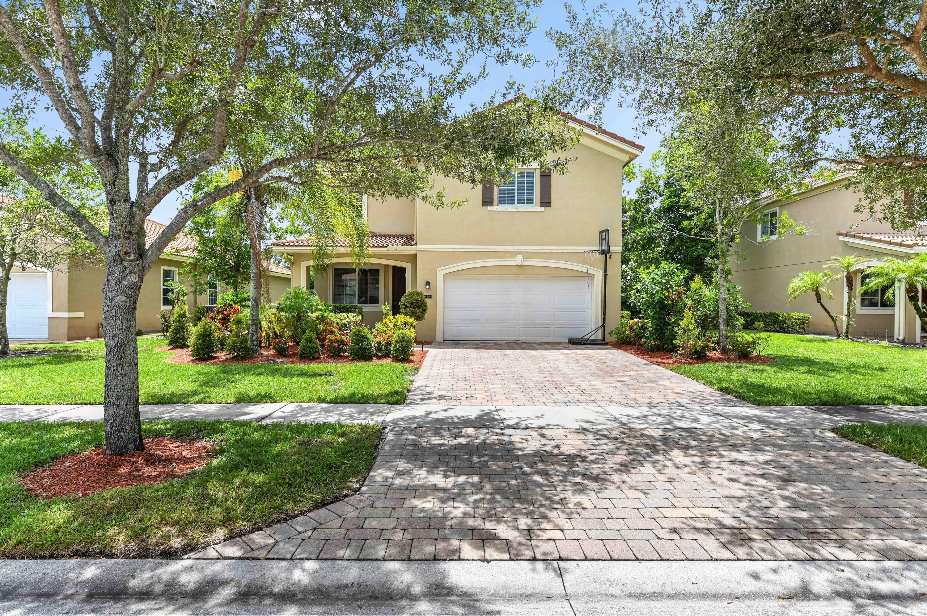 SAGEWOOD - Residential