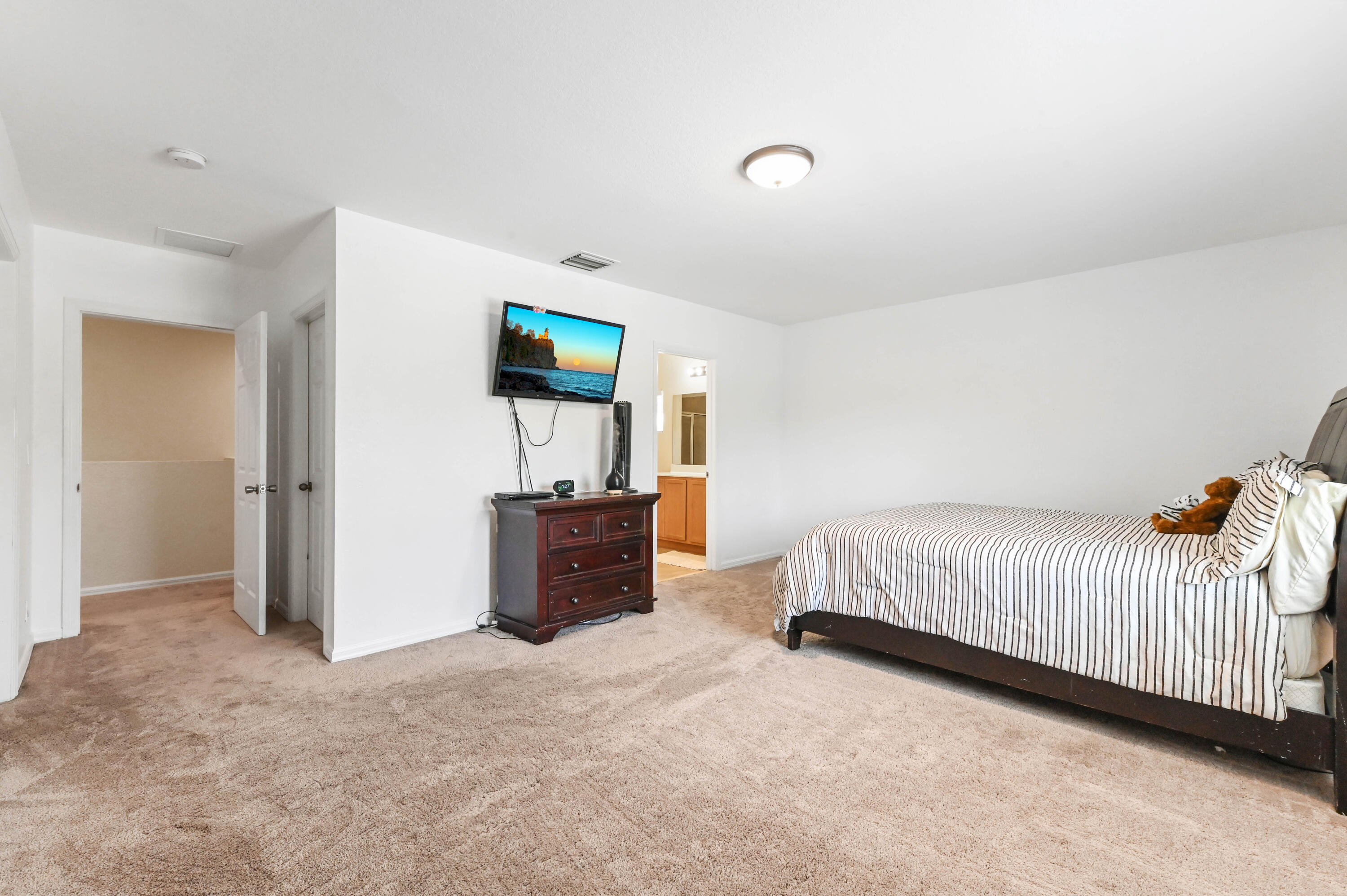 SAGEWOOD - Residential