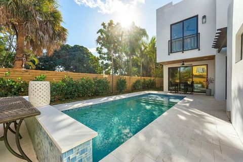 A home in Lake Worth Beach