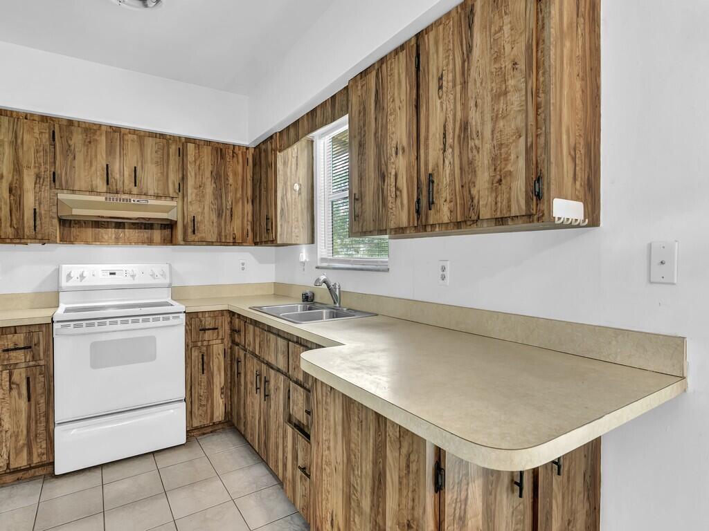 OSLO PARK UNIT NO 2 - Residential