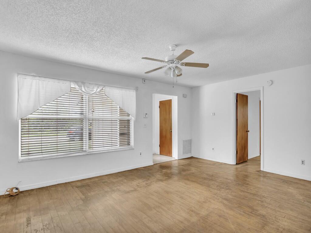 OSLO PARK UNIT NO 2 - Residential