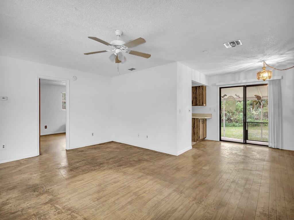 OSLO PARK UNIT NO 2 - Residential