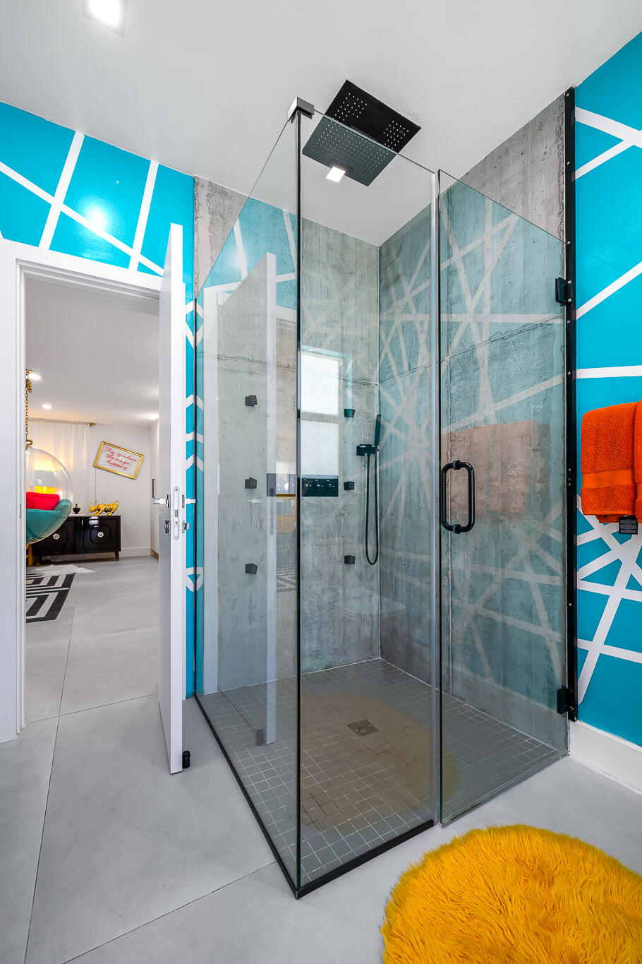 HARBOR BEACH - Residential Lease