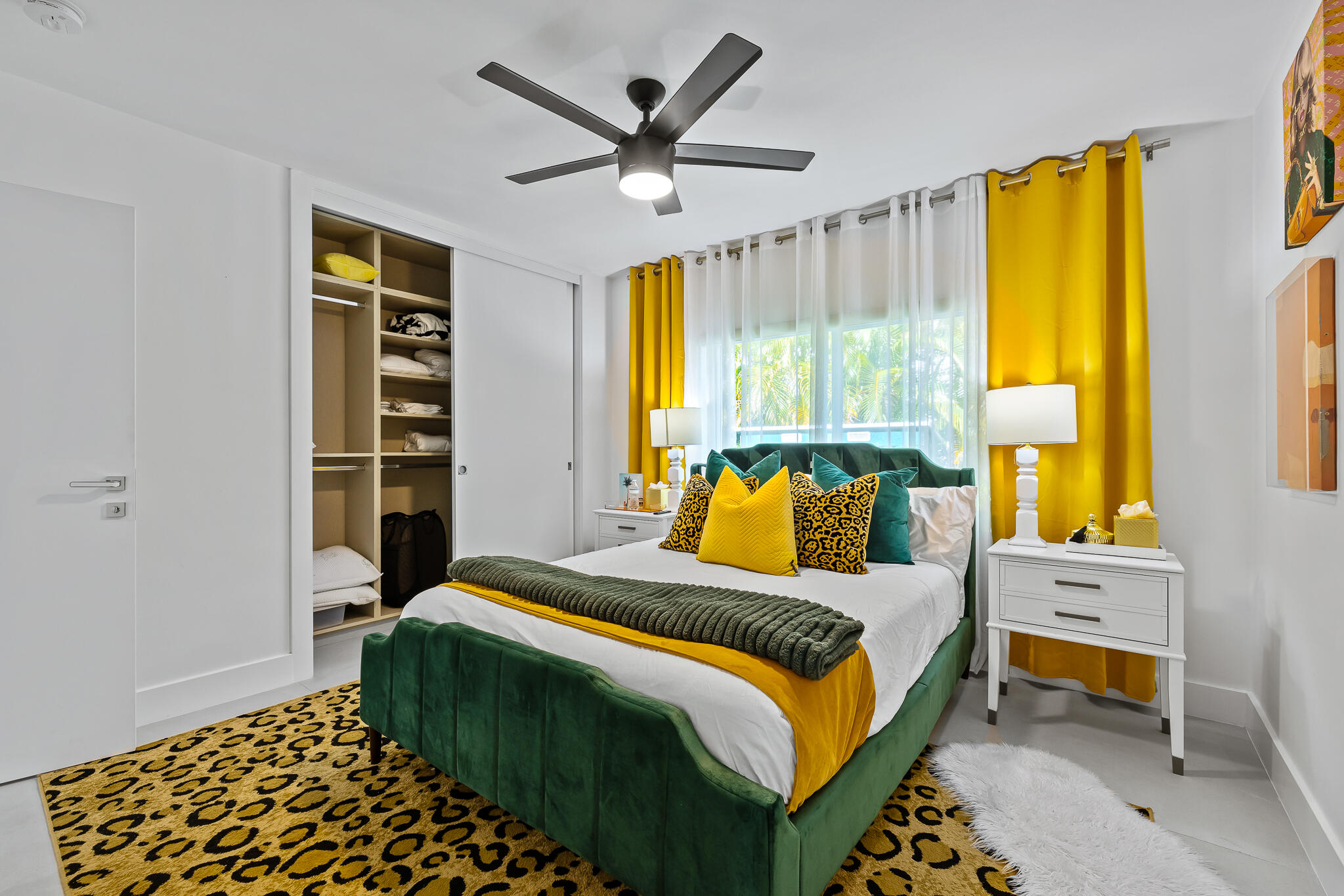 HARBOR BEACH - Residential Lease