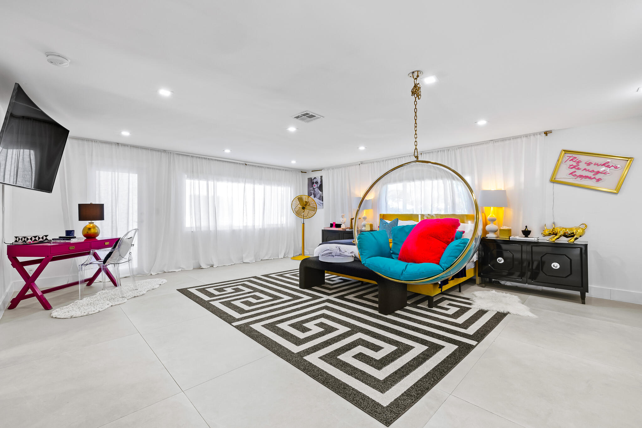 HARBOR BEACH - Residential Lease