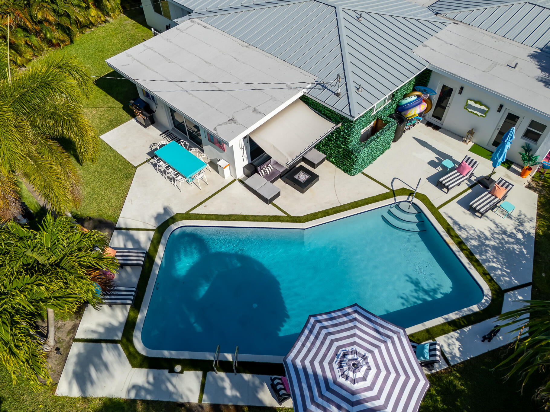 HARBOR BEACH - Residential Lease