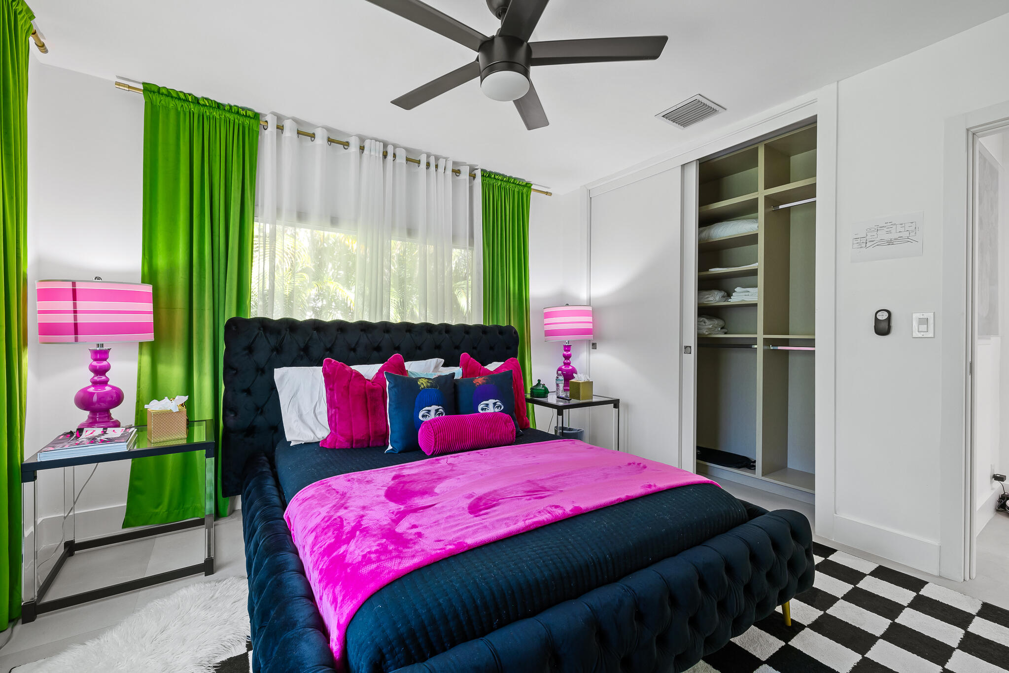 HARBOR BEACH - Residential Lease