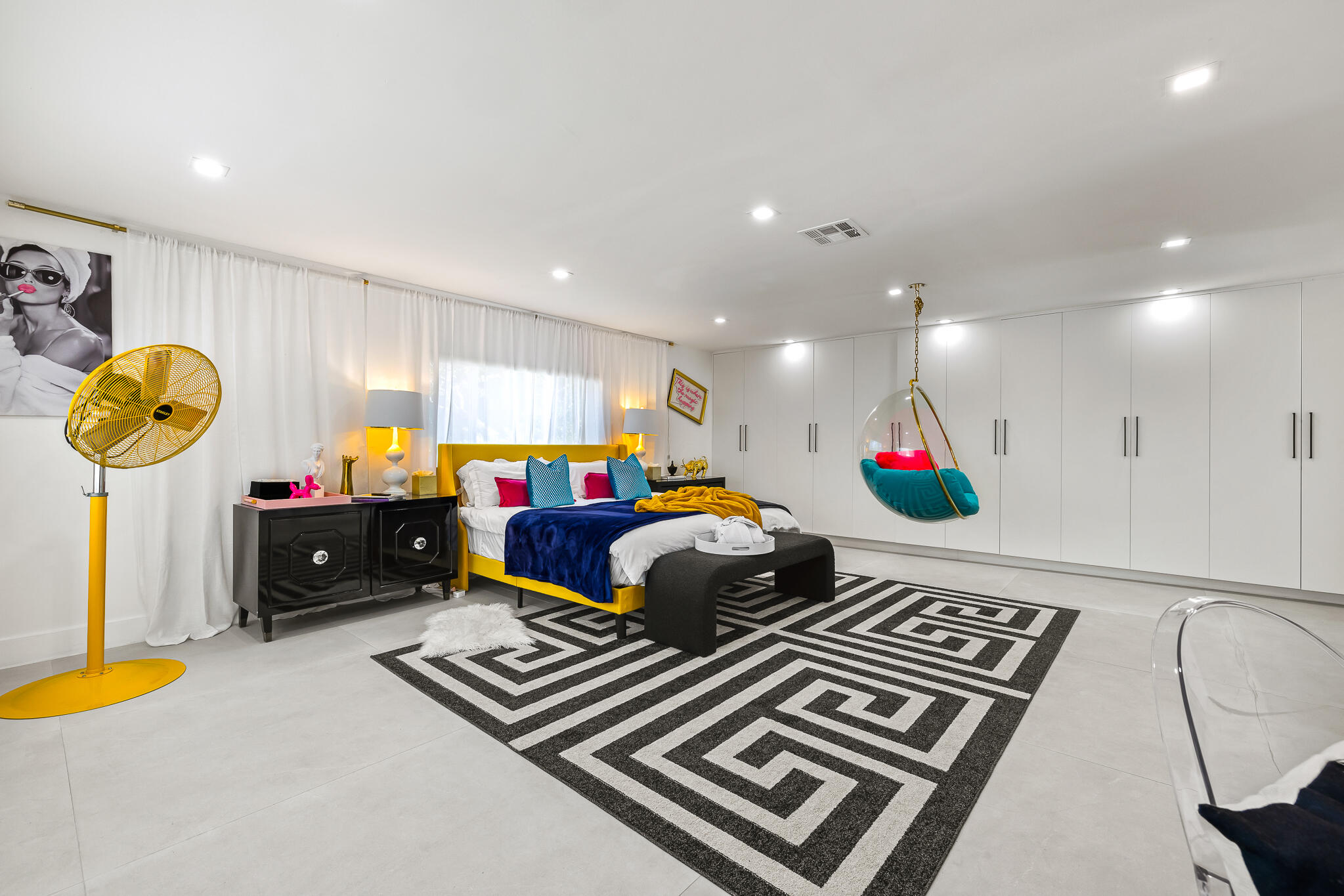 HARBOR BEACH - Residential Lease