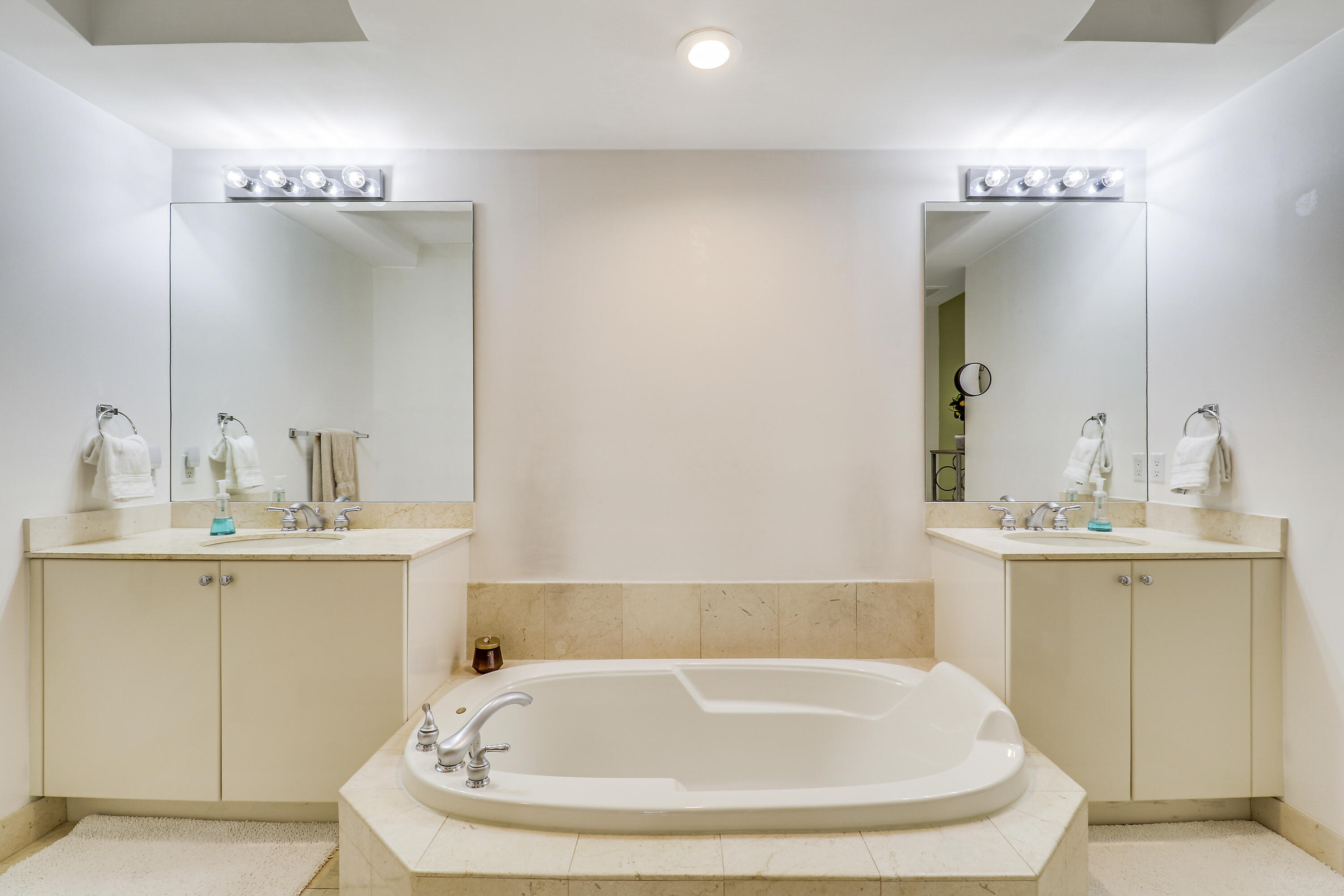 ONE CITY PLAZA CONDO - Residential Lease