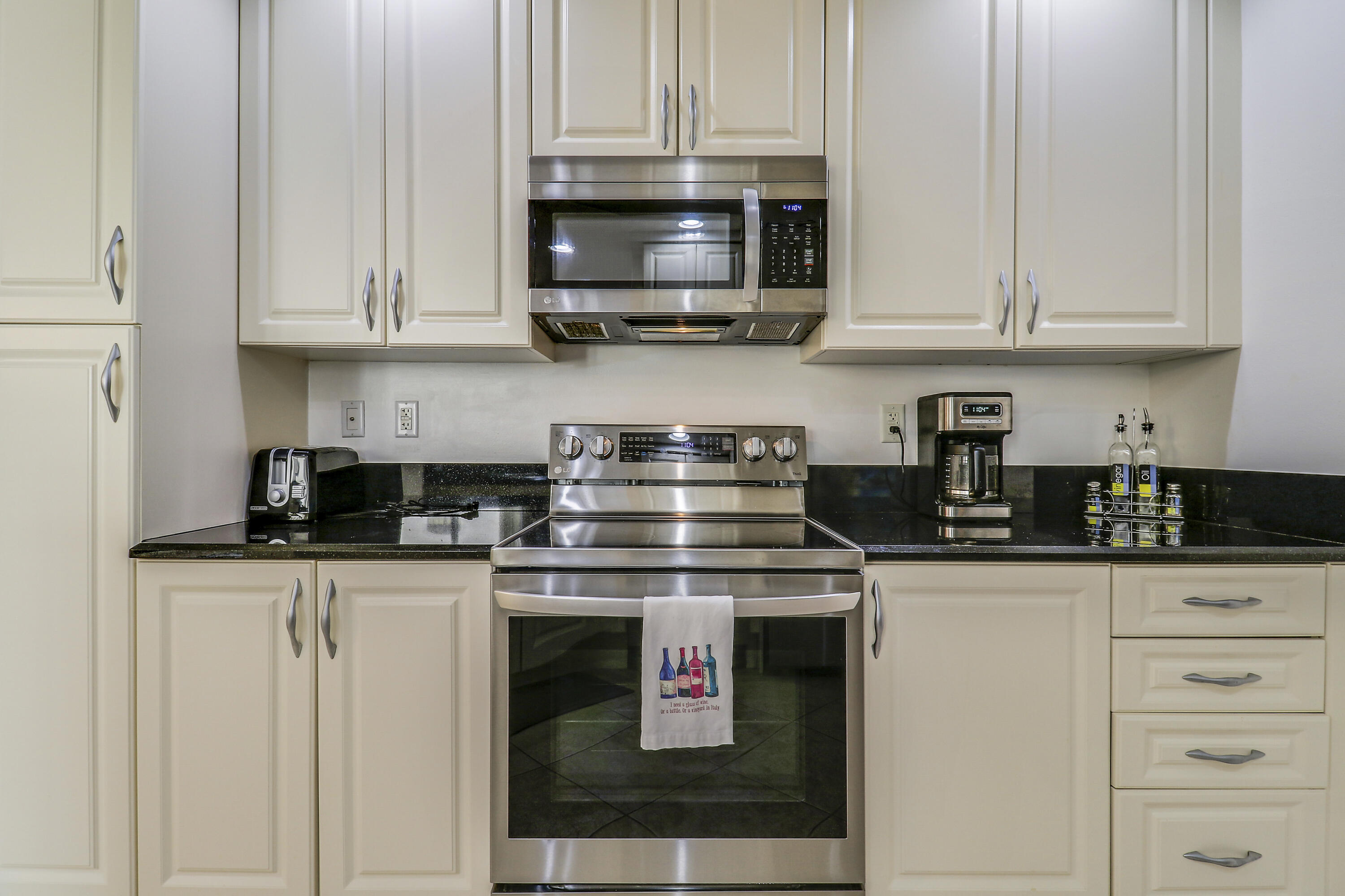 ONE CITY PLAZA CONDO - Residential Lease