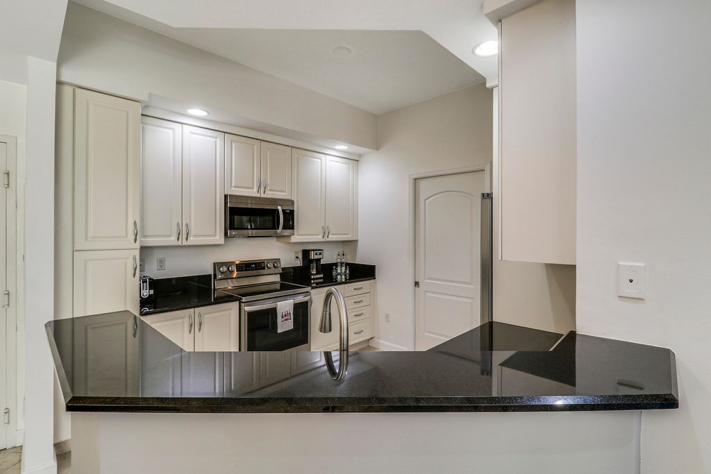 Photo of 801 S Olive Avenue #1515, West Palm Beach, FL 33401 (MLS # B26002775)