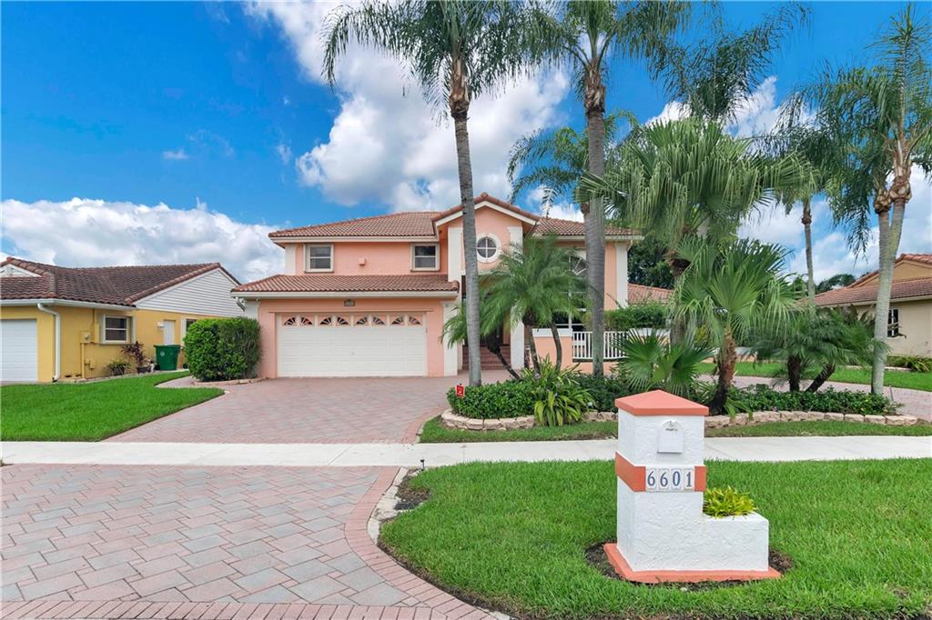 Falcons Lea 128-6 B - Residential