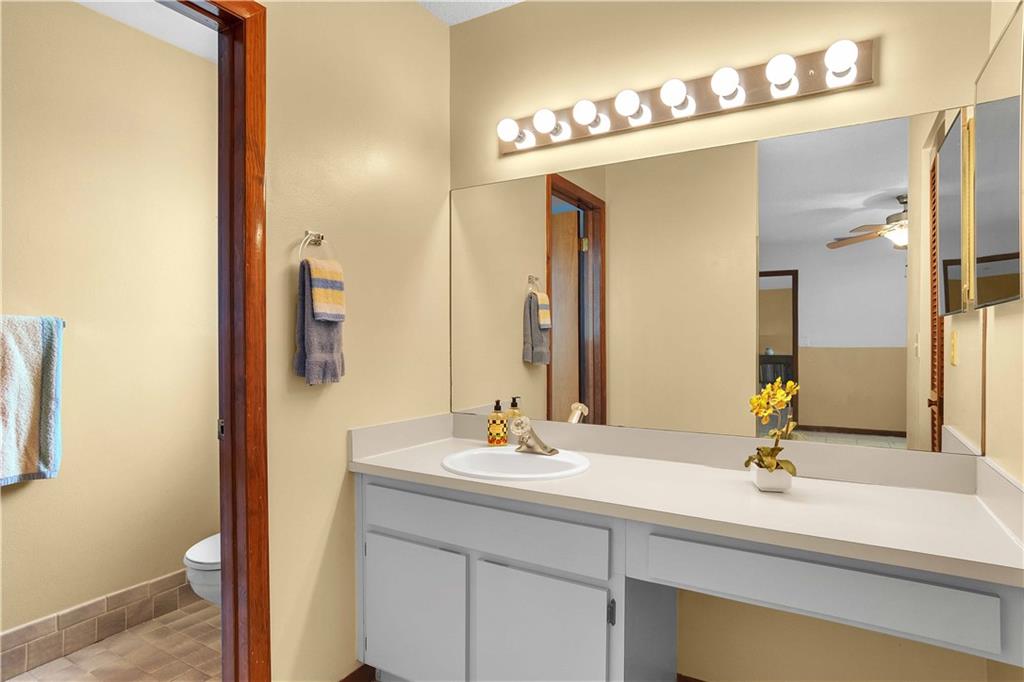 Falcons Lea 128-6 B - Residential