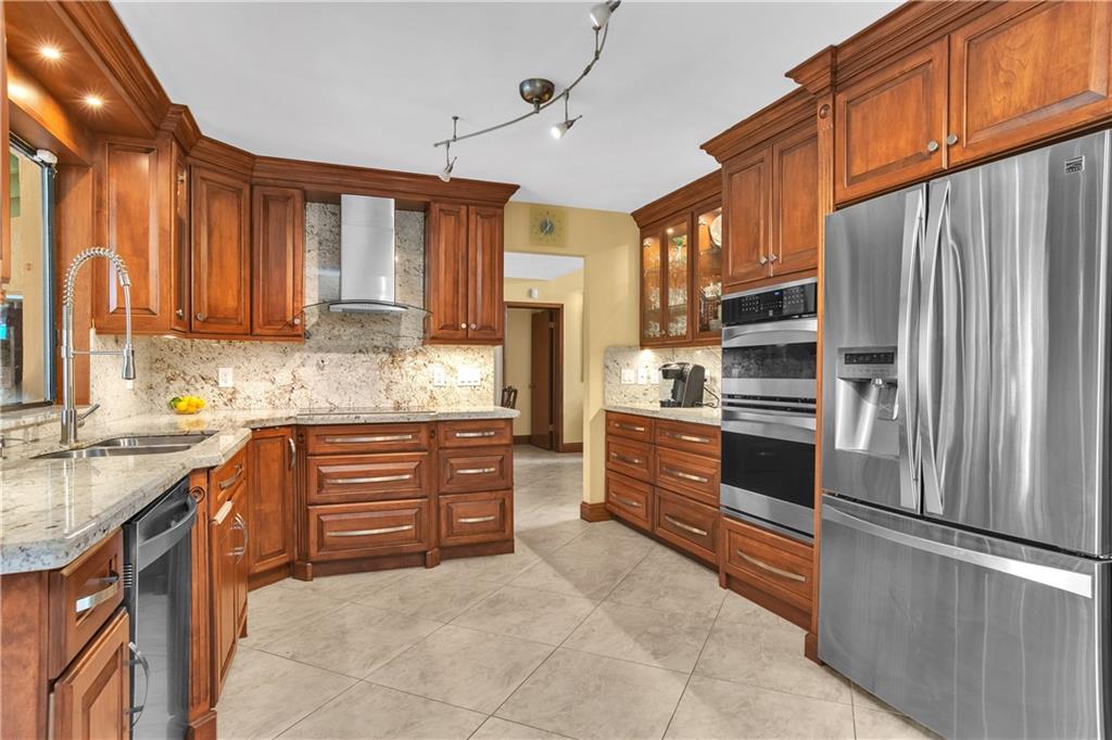 Falcons Lea 128-6 B - Residential