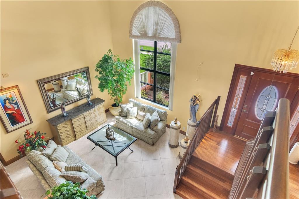 Falcons Lea 128-6 B - Residential