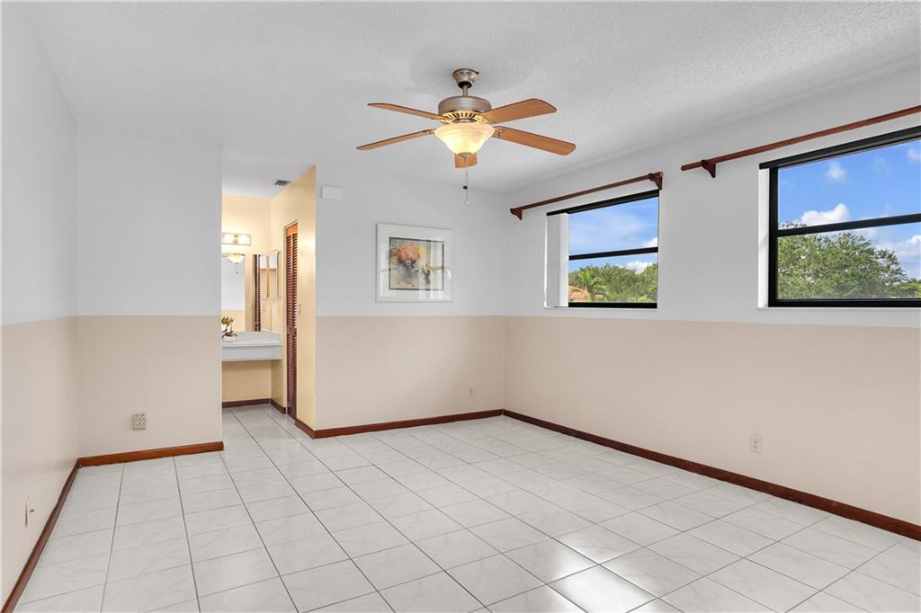 Falcons Lea 128-6 B - Residential