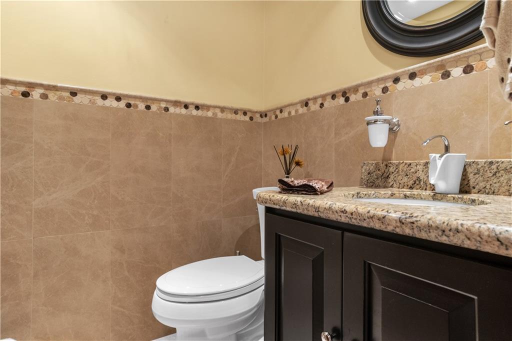 Falcons Lea 128-6 B - Residential