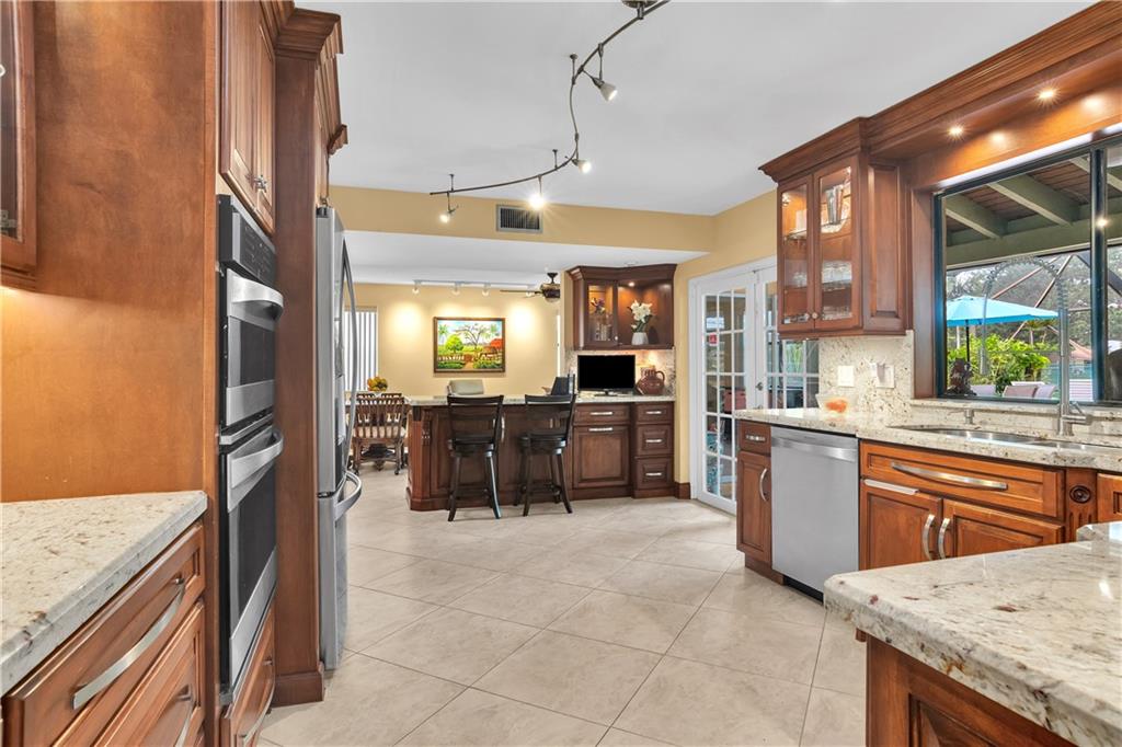 Falcons Lea 128-6 B - Residential