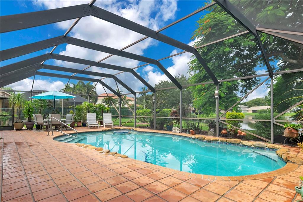 Falcons Lea 128-6 B - Residential