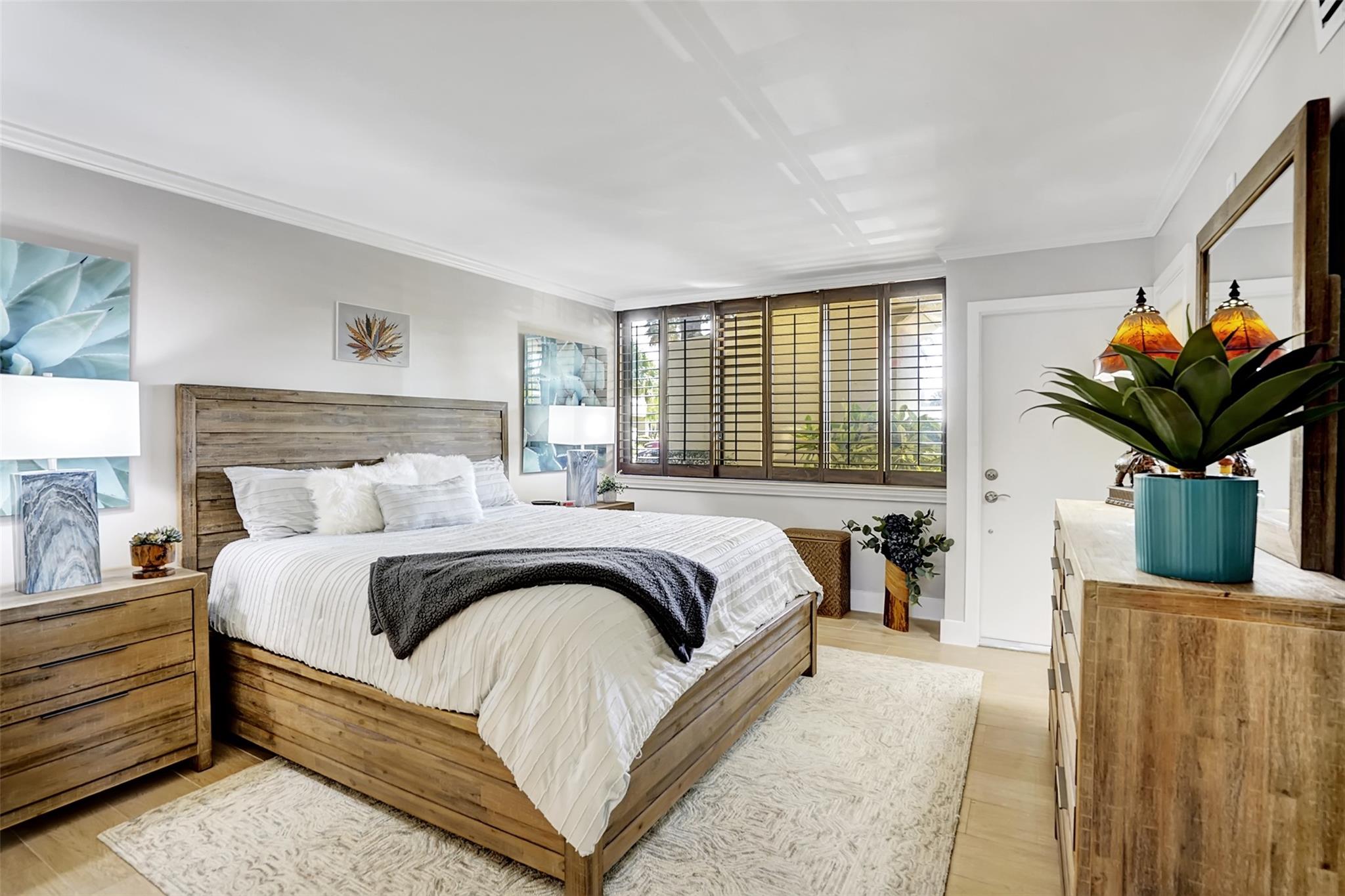 NOBEL POINT CONDO - Residential
