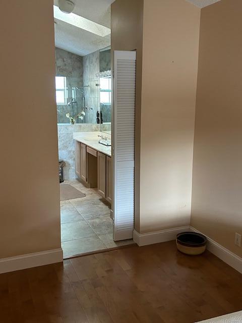 BREAKERS WEST 13, The Col - Residential