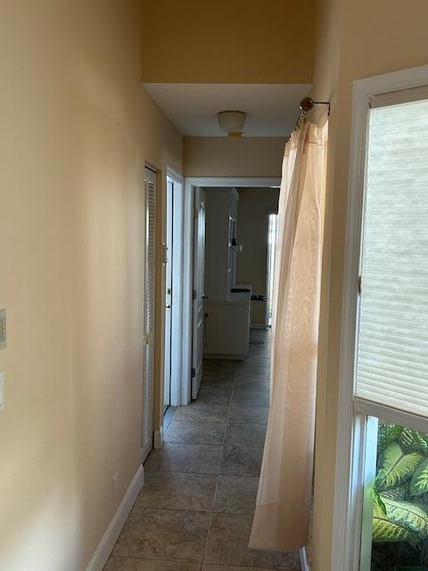 BREAKERS WEST 13, The Col - Residential