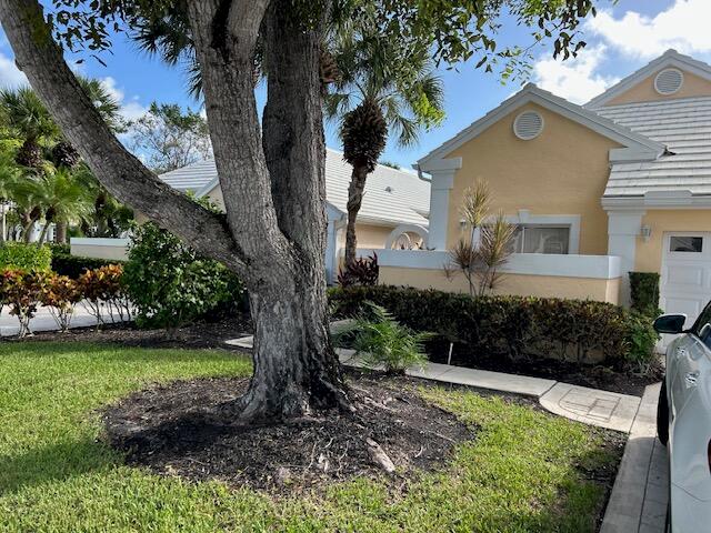 BREAKERS WEST 13, The Col - Residential