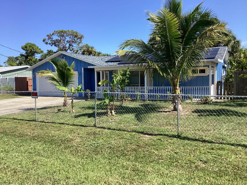 Photo of 7205 Penny Lane, Fort Pierce, FL 34951 (MLS # R11112405)