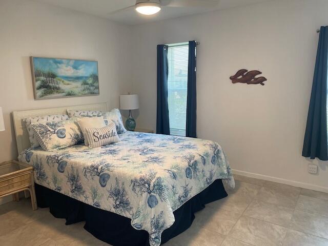 TWIN LAKES SOUTH & TOWN VILLAS CONDO - Residential Lease