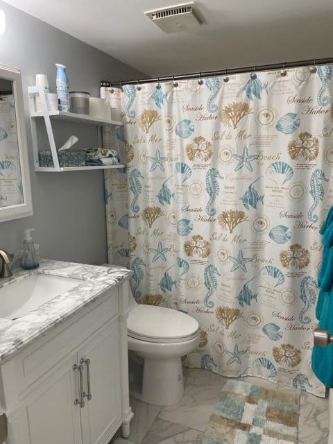 TWIN LAKES SOUTH & TOWN VILLAS CONDO - Residential Lease