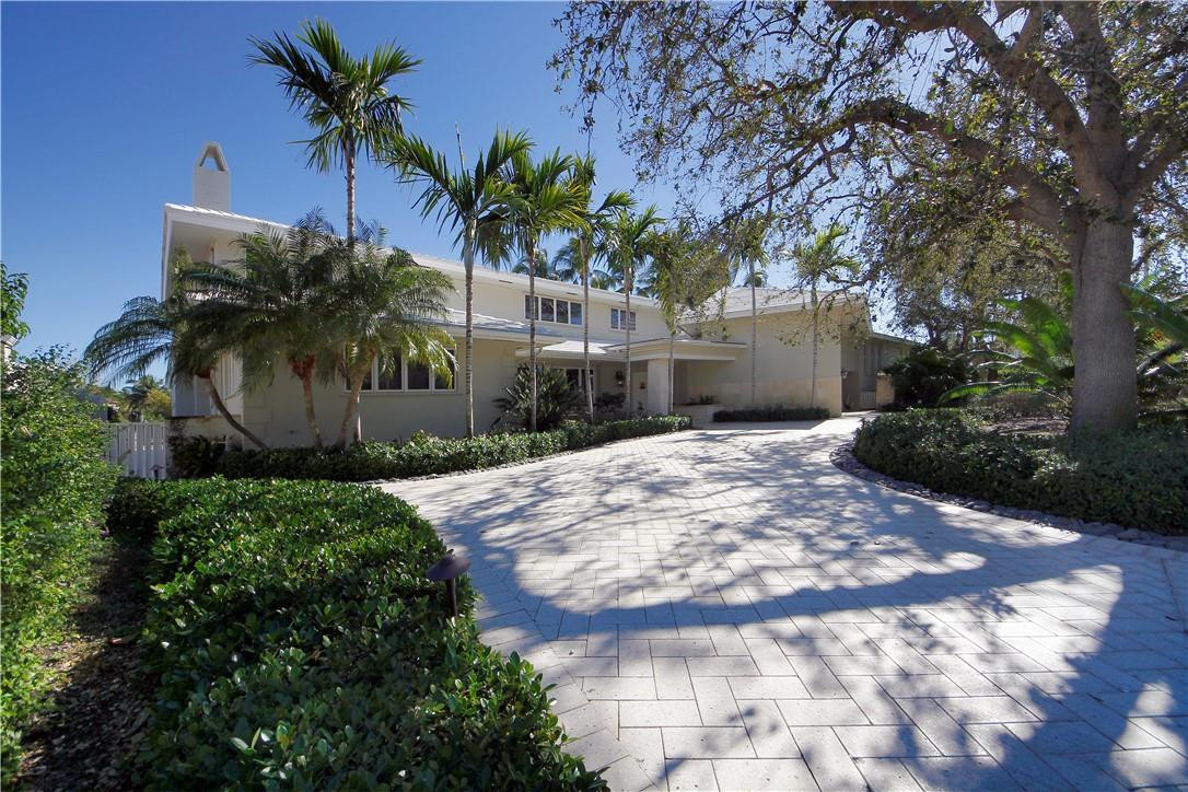 Isla Bahia 47-27 B - Residential