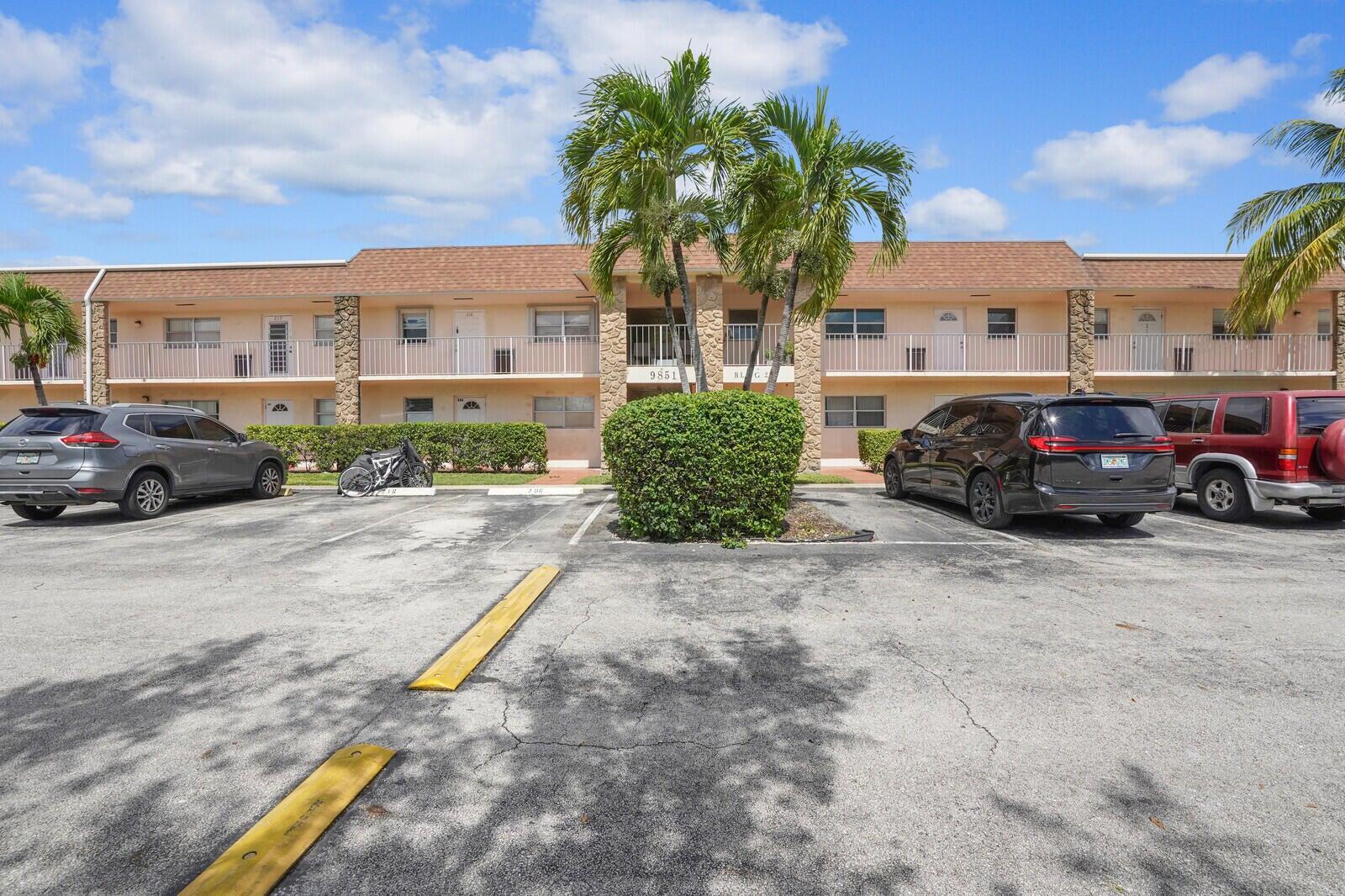 SANDALFOOT BLVD APTS - Residential Lease