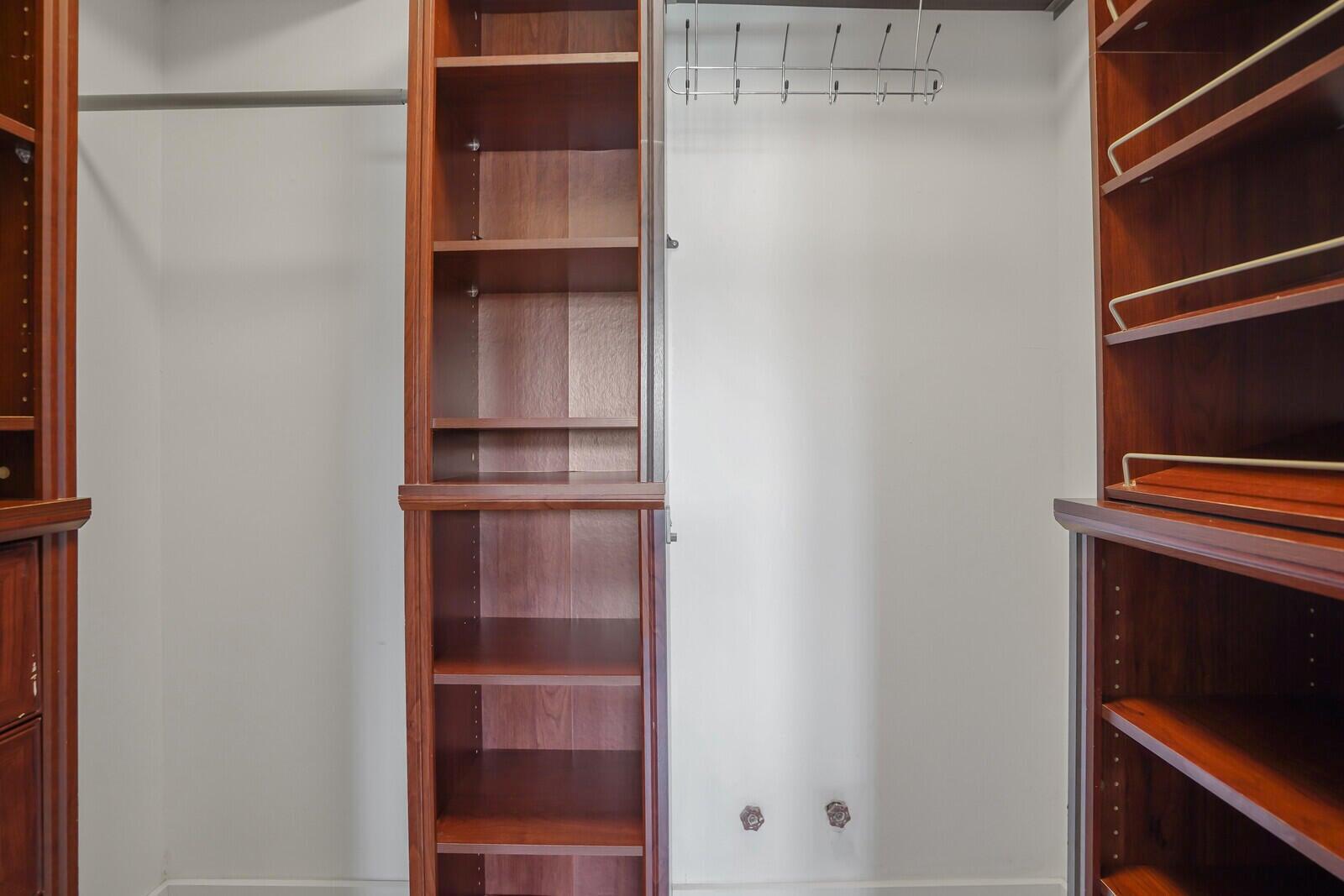 SANDALFOOT BLVD APTS - Residential Lease