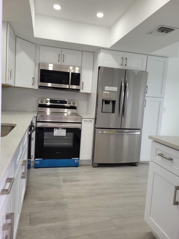 VILLAGES OF ORIOLE DEAUVILLE CONDO - Residential