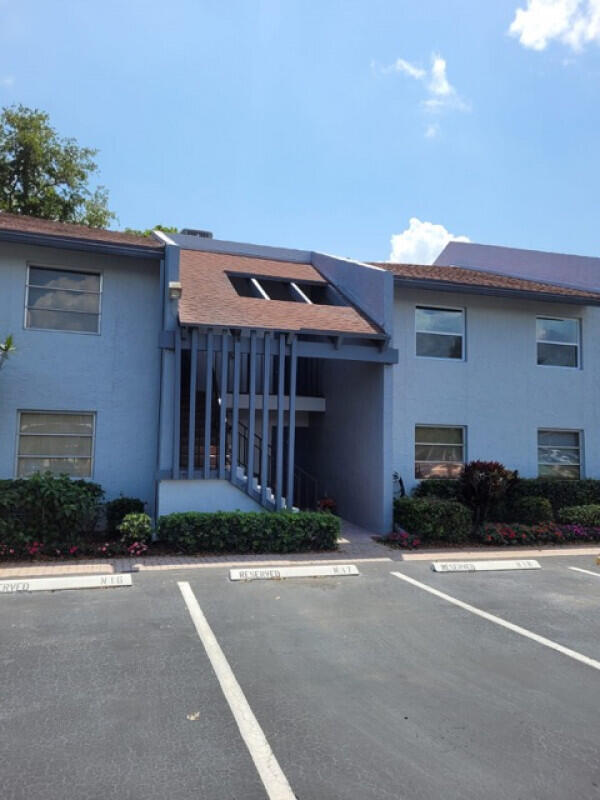 VILLAGES OF ORIOLE DEAUVILLE CONDO - Residential