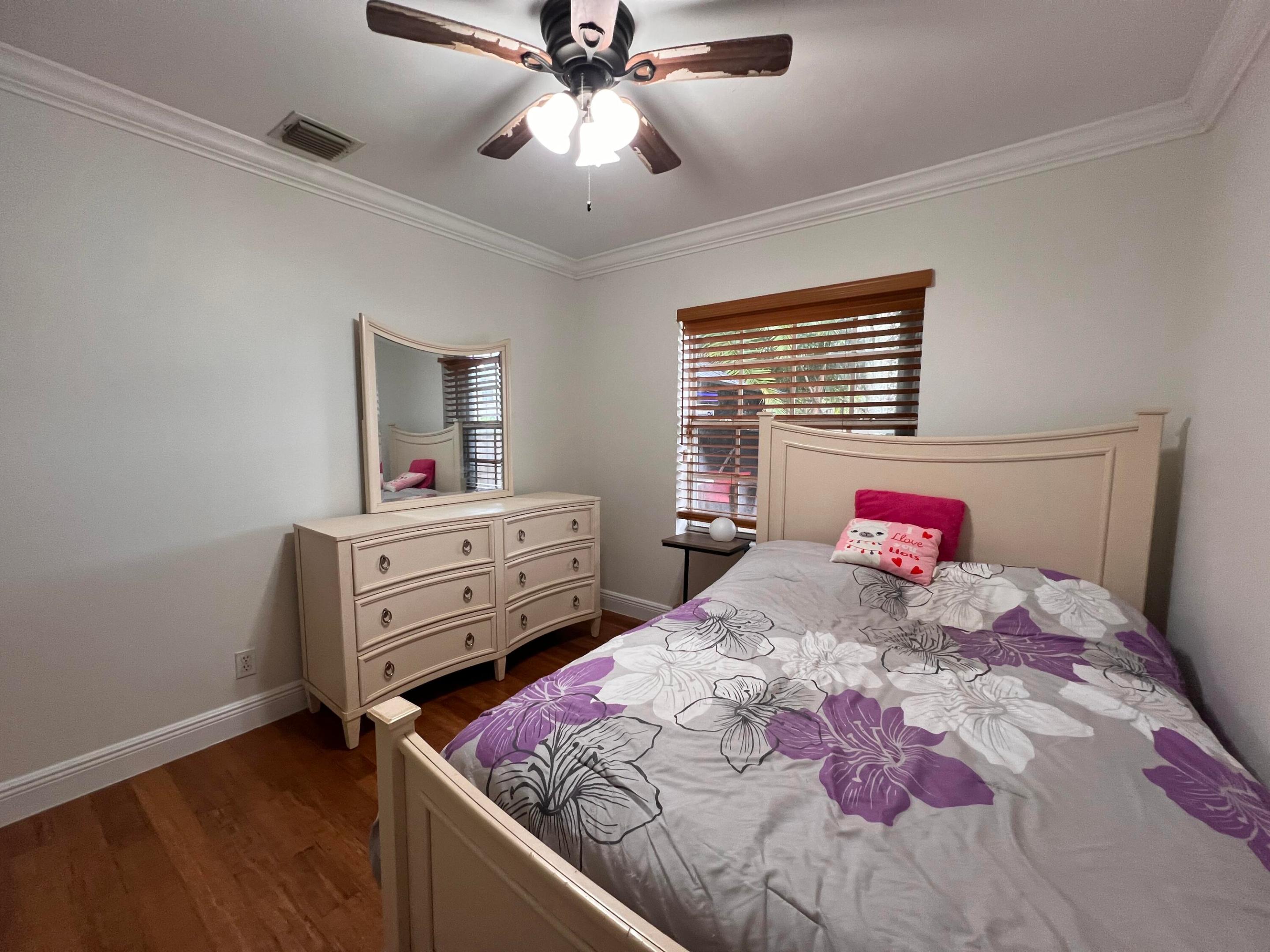 WELLINGTON DOWNS - Residential