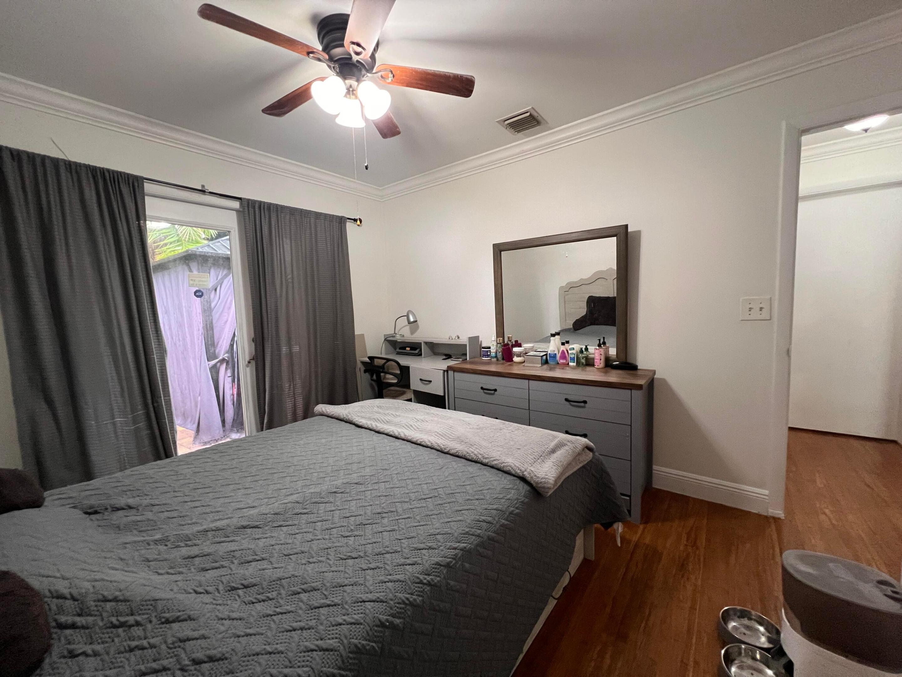 WELLINGTON DOWNS - Residential