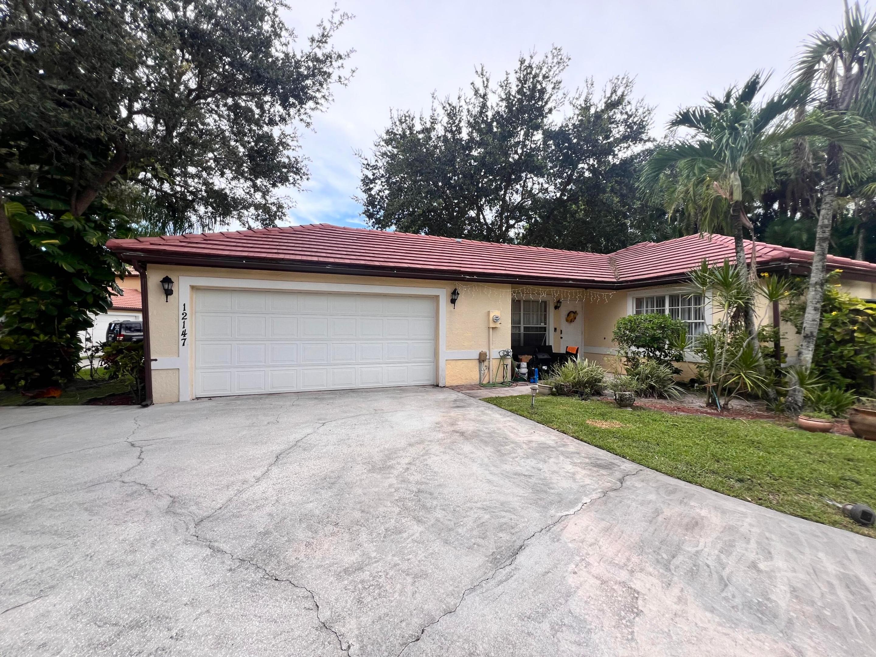 WELLINGTON DOWNS - Residential