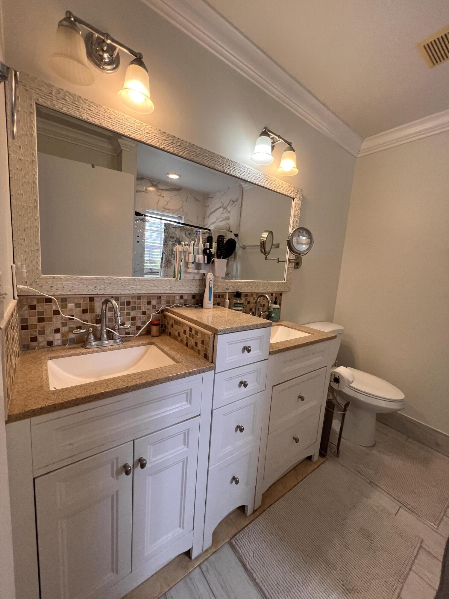 WELLINGTON DOWNS - Residential